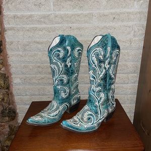 Brandon Leather Embroidered Turquoise Cowboy Boots!